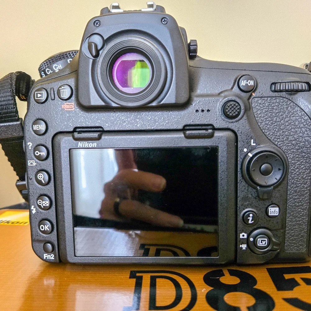NIKON D850 BUNDLE